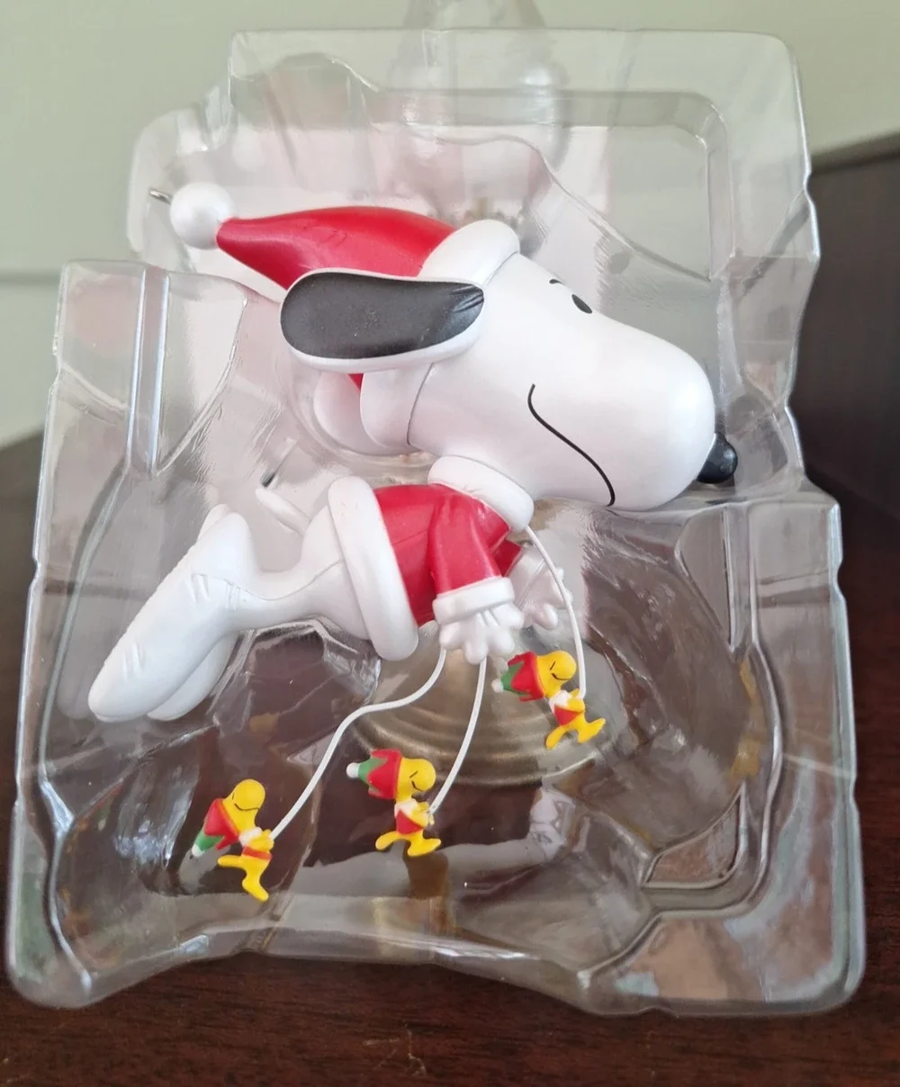 2019 Hallmark Keepsake Ornament The Peanuts Gang Fly On Snoopy! QXI3777